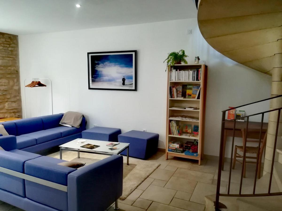Gite La Maison Des Pelerins Villeneuve-d'Aveyron Ngoại thất bức ảnh