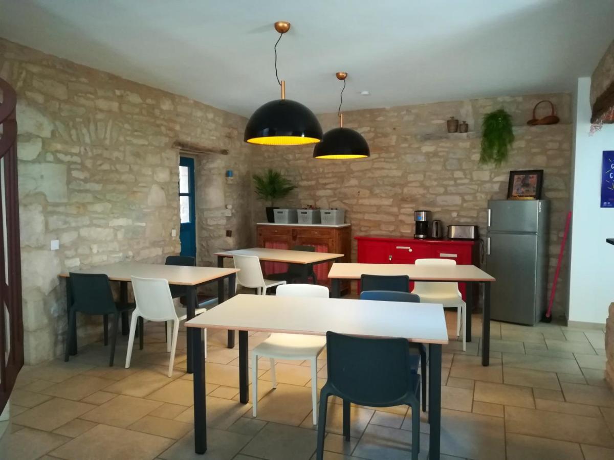 Gite La Maison Des Pelerins Villeneuve-d'Aveyron Ngoại thất bức ảnh
